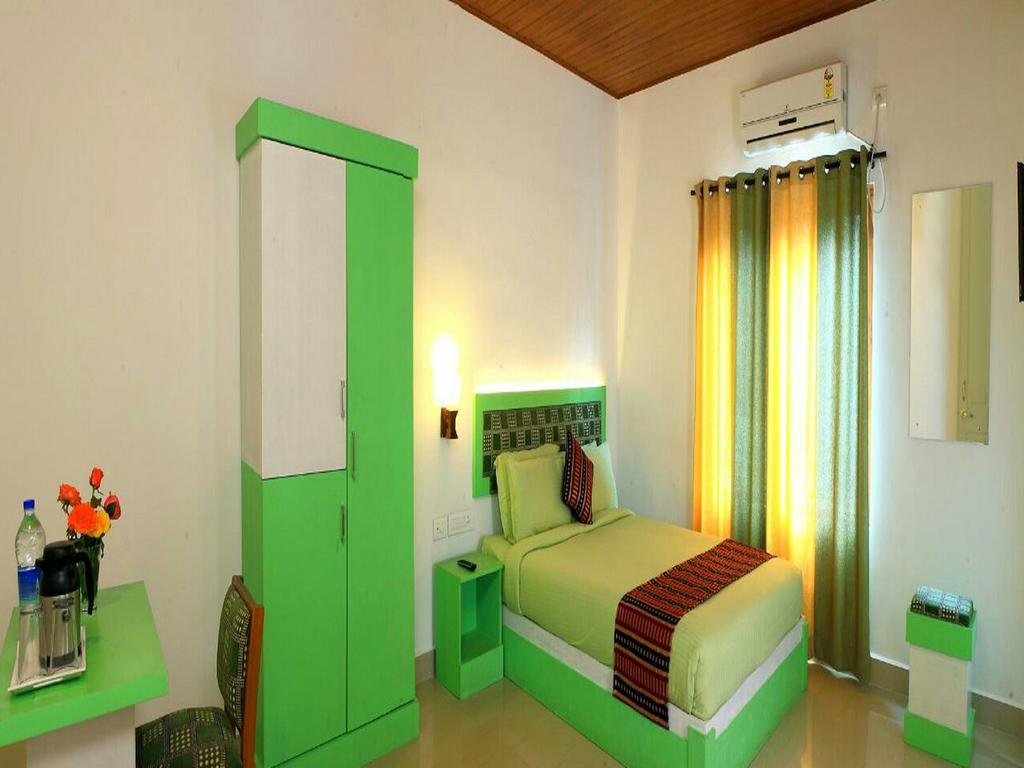 Thekkady Spice Valley Holiday Hotel Exteriör bild