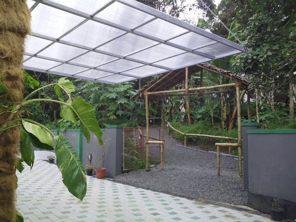 Thekkady Spice Valley Holiday Hotel Rum bild