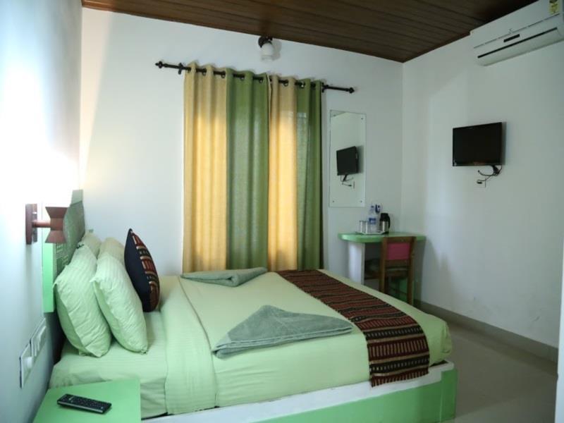 Thekkady Spice Valley Holiday Hotel Exteriör bild