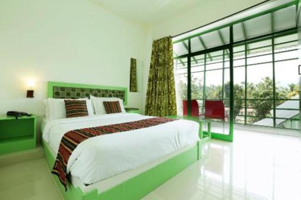 Thekkady Spice Valley Holiday Hotel Exteriör bild